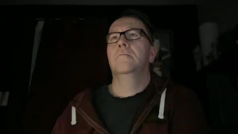 Snapshot of wintyr chatting on 10-17-25, 01:09 wintyr online show from 10-17-25, 01:09