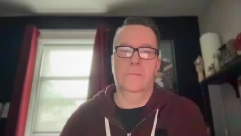 Snapshot of wintyr chatting on 10-19-25, 03:45 wintyr online show from 10-19-25, 03:45