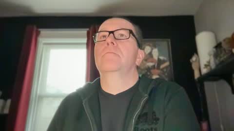 Snapshot of wintyr chatting on 11-14-25, 06:28 wintyr online show from 11-14-25, 06:28