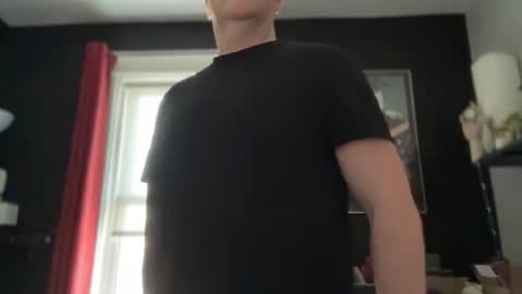 Snapshot of wintyr chatting on 03-30-26, 08:10 wintyr online show from 03-30-26, 08:10