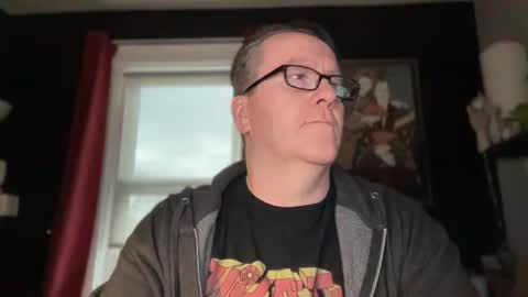 Snapshot of wintyr chatting on 03-31-26, 10:10 wintyr online show from 03-31-26, 10:10