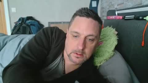 Dirty online show from 03-02-26, 12:23