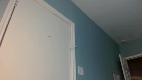 Snapshot of wishhwashy22 chatting on 01-28-25, 04:41 Chanel online show from 01-28-25, 04:41