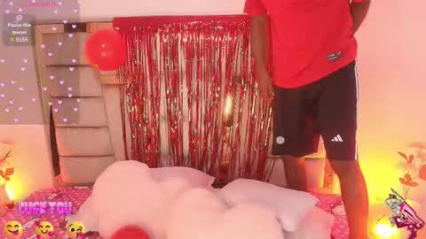 Snapshot of wishmakers_ chatting on 02-11-26, 12:21 wishmakers_ online show from 02-11-26, 12:21