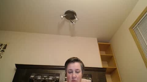 Annie online show from 02-02-26, 02:54