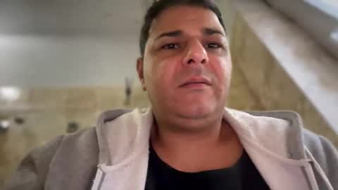 Witebull online show from 12-26-24, 07:13