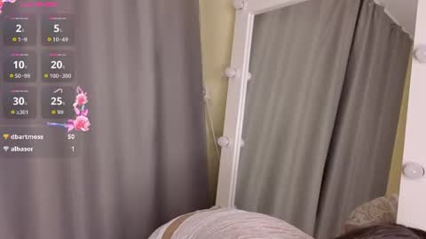 Snapshot of withloveeva chatting on 07-05-26, 09:11 Eva online show from 07-05-26, 09:11