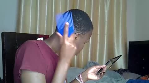 Snapshot of wizzia_khalifa chatting on 02-07-25, 08:01 girlie o online show from 02-07-25, 08:01