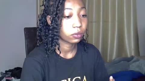 Snapshot of wizzia_khalifa chatting on 03-01-25, 07:08 girlie o online show from 03-01-25, 07:08