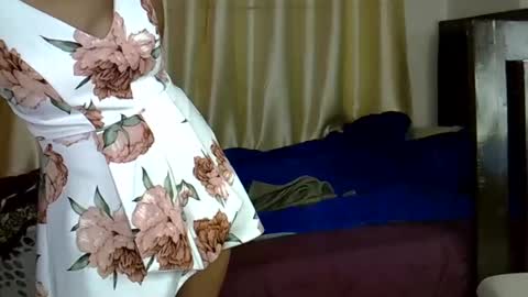 Snapshot of wizzia_khalifa chatting on 03-02-25, 07:10 girlie o online show from 03-02-25, 07:10