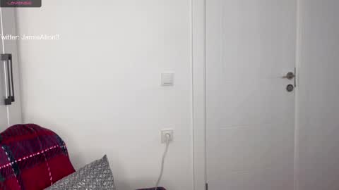 Wlademar online show from 03-09-25, 01:48