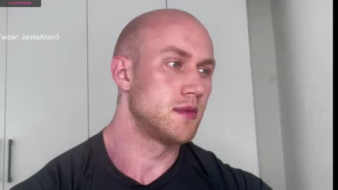 Snapshot of wlademarbergs chatting on 05-20-26, 06:52 Wlademar online show from 05-20-26, 06:52