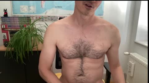 Snapshot of wladsexy88 chatting on 11-12-25, 12:27 Wladsexy88 online show from 11-12-25, 12:27