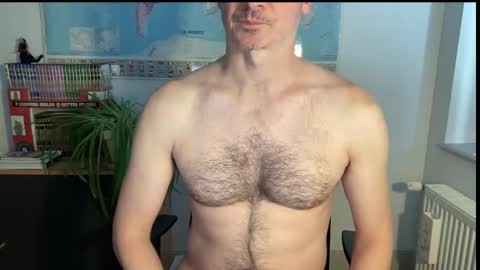 Snapshot of wladsexy88 chatting on 12-17-25, 01:39 Wladsexy88 online show from 12-17-25, 01:39