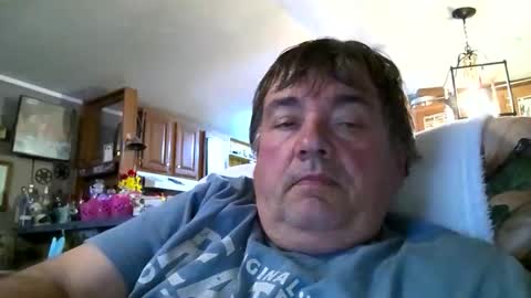 wldlife online show from 04-01-26, 01:06