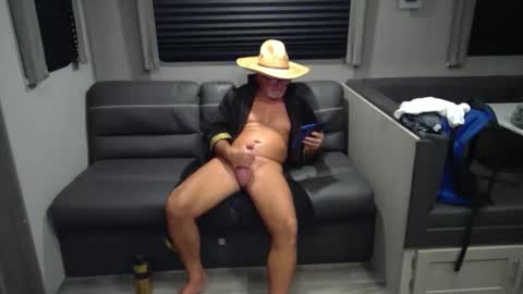 Snapshot of wmnlvrfevr chatting on 01-14-26, 02:50 wmnlvrfevr online show from 01-14-26, 02:50