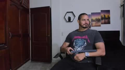 Magnus Dark independent model online show from 09-09-25, 04:34