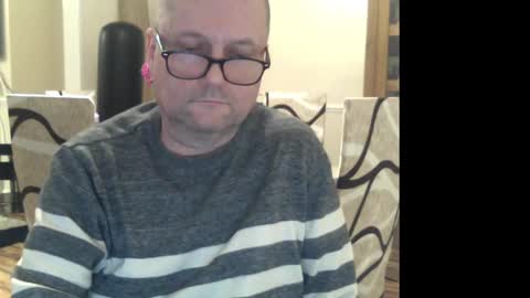 wobble444 online show from 02-20-25, 01:03