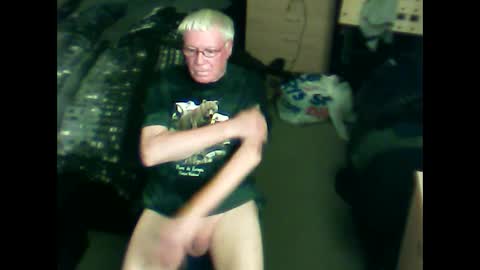 Snapshot of wolcol80 chatting on 01-07-25, 01:59 wolcol80 online show from 01-07-25, 01:59