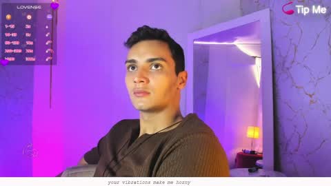 Snapshot of wolfkyng chatting on 05-16-26, 02:49 Andrew online show from 05-16-26, 02:49