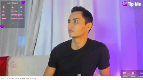 Snapshot of wolfkyng chatting on 05-18-26, 12:55 Andrew online show from 05-18-26, 12:55