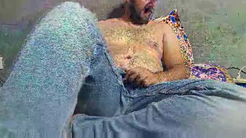 wolf boy online show from 12-01-25, 02:49