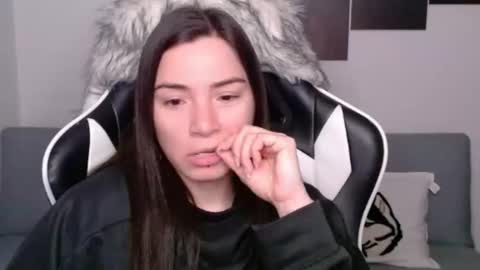 Alex online show from 01-17-25, 03:34