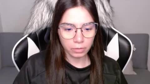 Alex online show from 10-09-25, 03:15