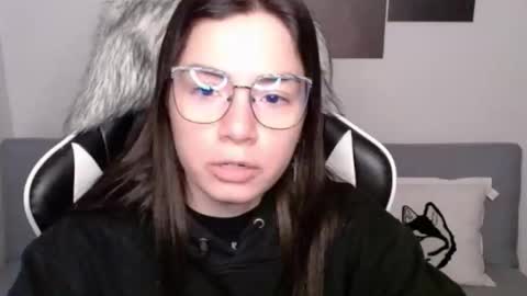 Alex online show from 10-16-25, 02:01