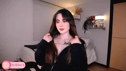 Snapshot of wolfsfoster chatting on 09-20-25, 03:29 online show from 09-20-25, 03:29