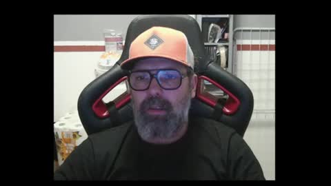 Snapshot of womenizzeer chatting on 07-19-26, 11:19 Adam online show from 07-19-26, 11:19