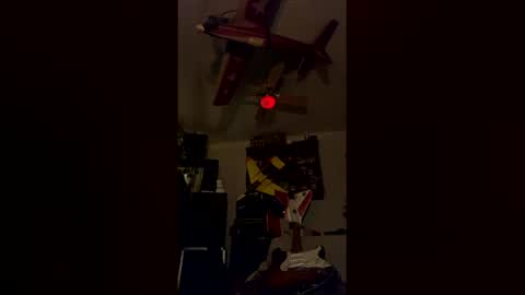 Snapshot of wonderboy3272 chatting on 03-22-26, 08:01 guido online show from 03-22-26, 08:01