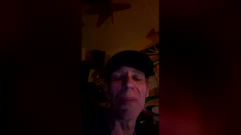 Snapshot of wonderboy3272 chatting on 04-07-26, 06:41 guido online show from 04-07-26, 06:41