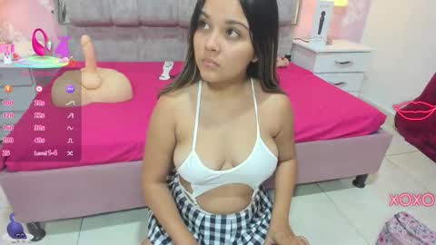 wonderkloe_ online show from 09-18-25, 08:00