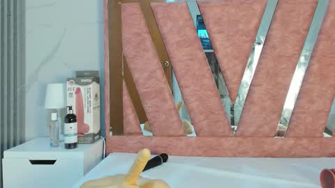 wonderkloe_ online show from 02-27-26, 01:38