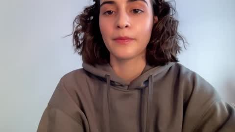 Stia online show from 03-05-25, 02:34