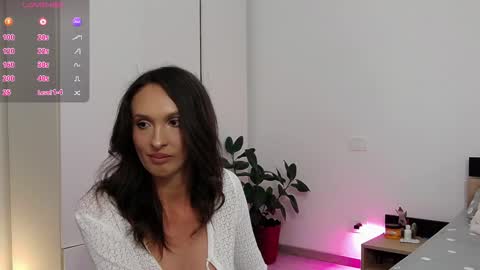 Amalia online show from 09-12-25, 12:05