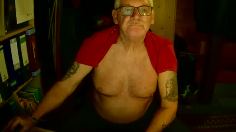 Snapshot of wonneprop10 chatting on 02-20-25, 06:02 Always Horny online show from 02-20-25, 06:02