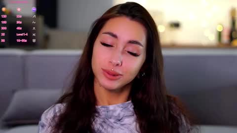 Snapshot of wonthityouback chatting on 02-25-26, 01:32 Maria online show from 02-25-26, 01:32