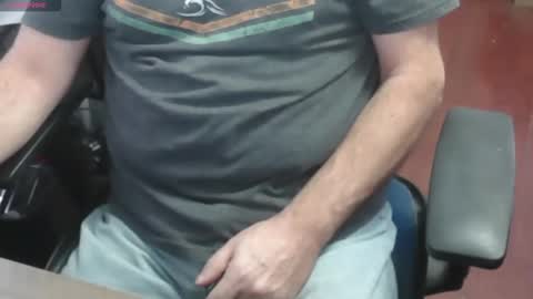 woodworker6473 online show from 11-03-25, 12:50