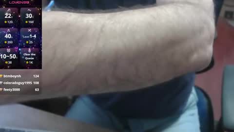 woodworker6473 online show from 11-11-25, 01:44