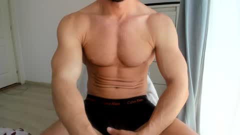 Snapshot of woolfiie chatting on 05-03-26, 08:09 Wolfie online show from 05-03-26, 08:09