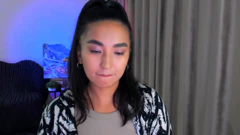 Snapshot of worldofkim chatting on 02-05-25, 12:31 dudetta Kim online show from 02-05-25, 12:31