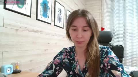 Snapshot of wow_porno_ chatting on 04-28-26, 03:17 Anna online show from 04-28-26, 03:17