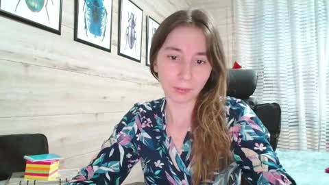 Snapshot of wow_porno_ chatting on 05-26-26, 04:58 Anna online show from 05-26-26, 04:58