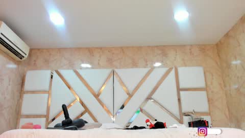     STREAMING SCHEDULE 2100 - 0530 GMT-5 online show from 01-09-25, 09:48