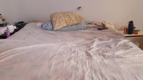 Cuteipie online show from 09-12-25, 11:15