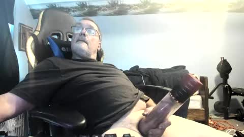 wowsers2022 online show from 10-29-25, 06:42