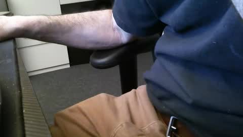 wrangleat0r online show from 12-21-25, 01:46