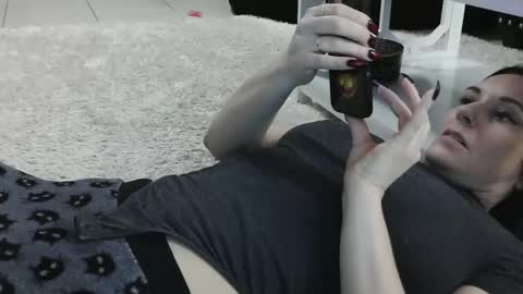 Snapshot of wrenleigh chatting on 01-18-25, 06:24 Crystal Lake online show from 01-18-25, 06:24